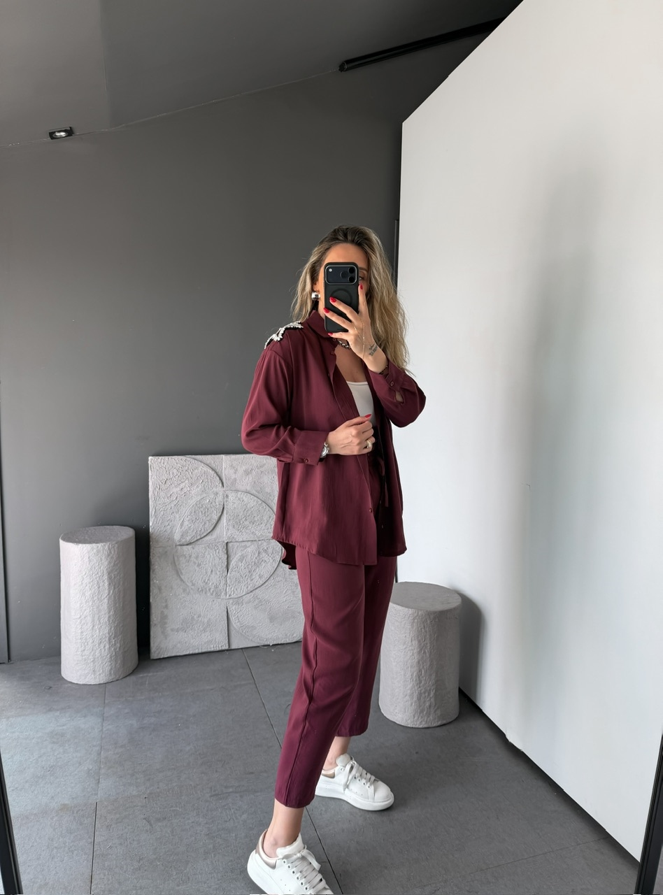 Bordo Omuzları Yıldız Taşlı Tensel Takım