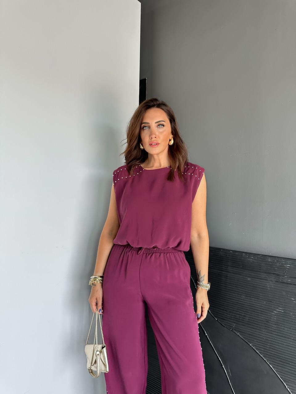 Bordo Pantolon Ve Bluzlu Zımbalı Takım