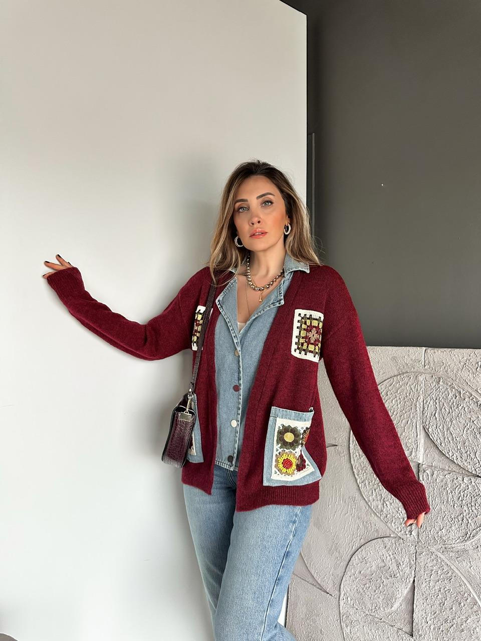 Bordo Patchwork Nakışlı Kot Parçalı Hırka