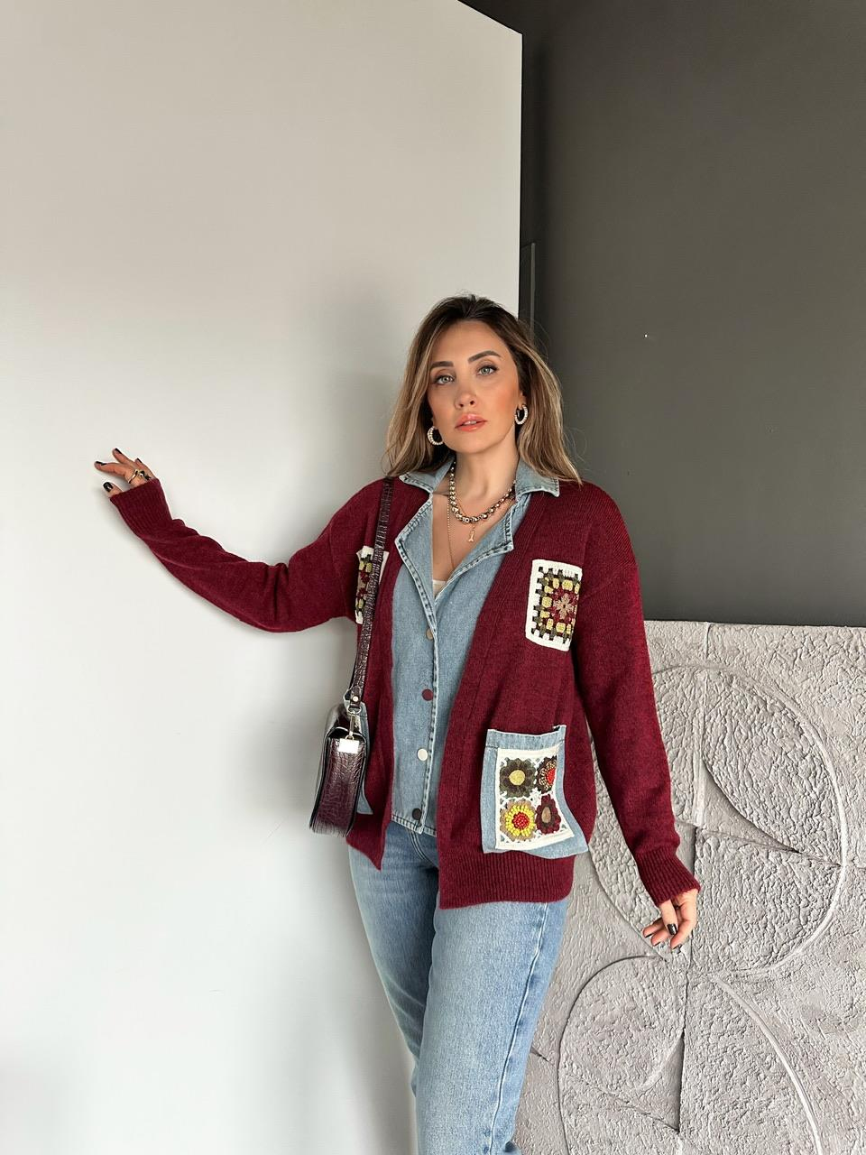 Bordo Patchwork Nakışlı Kot Parçalı Hırka