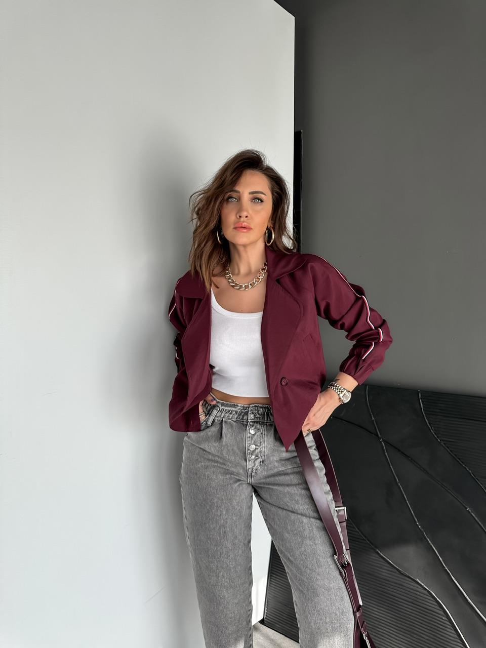 Bordo Şerit Detaylı Kruvaze Ceket