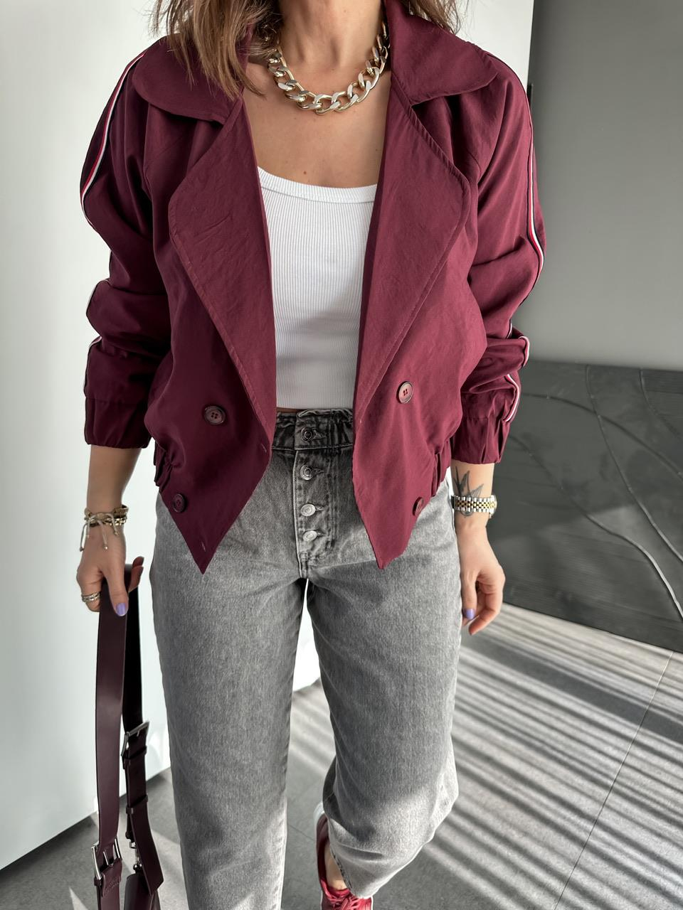 Bordo Şerit Detaylı Kruvaze Ceket