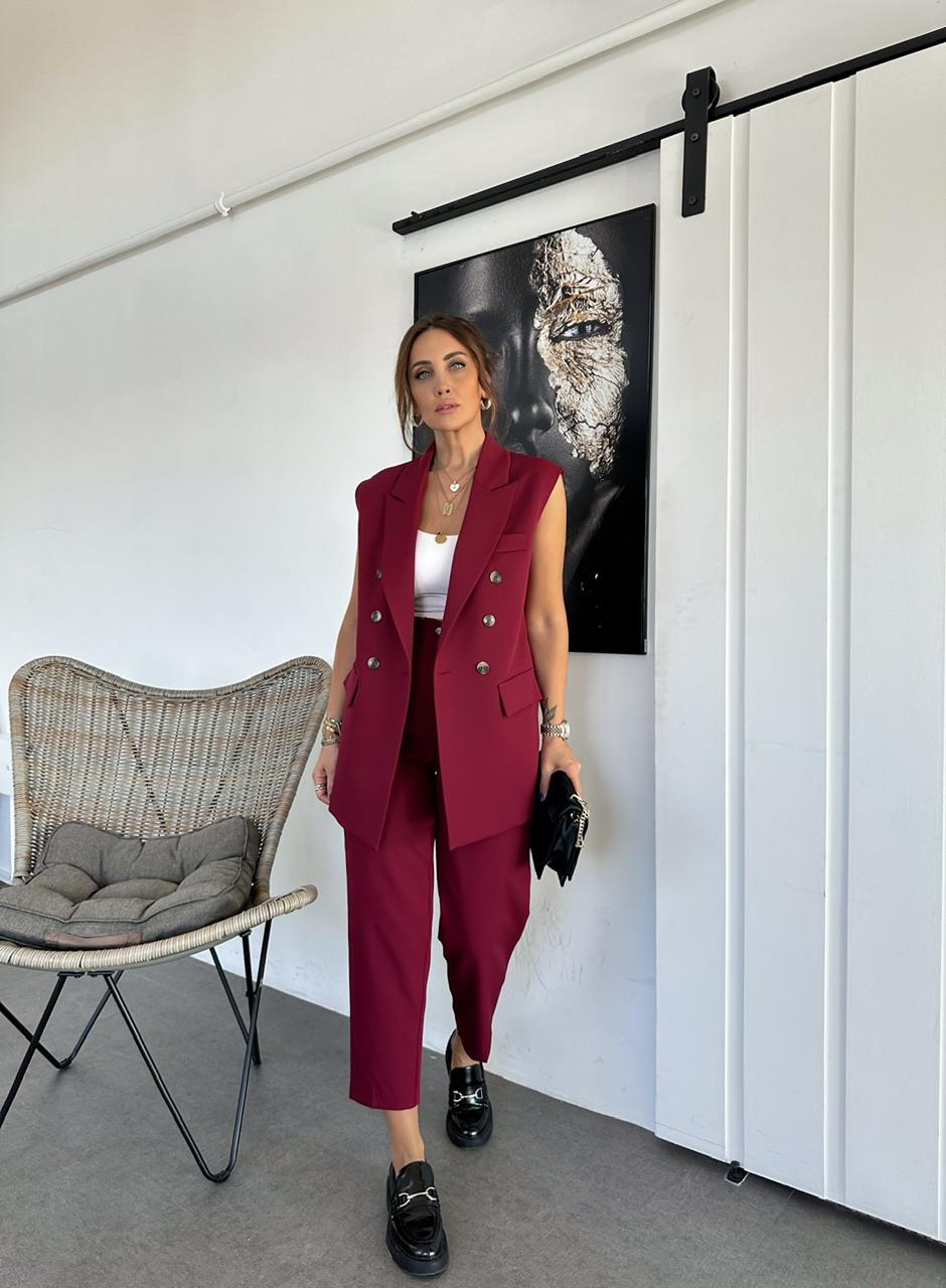 Bordo Şık Yelekli Takım