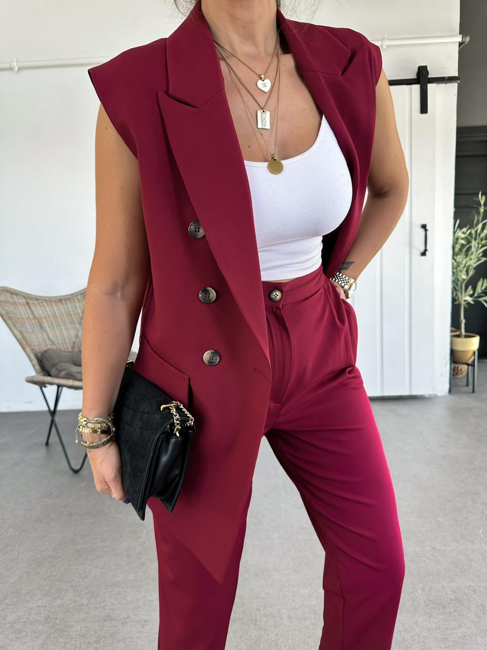 Bordo Şık Yelekli Takım