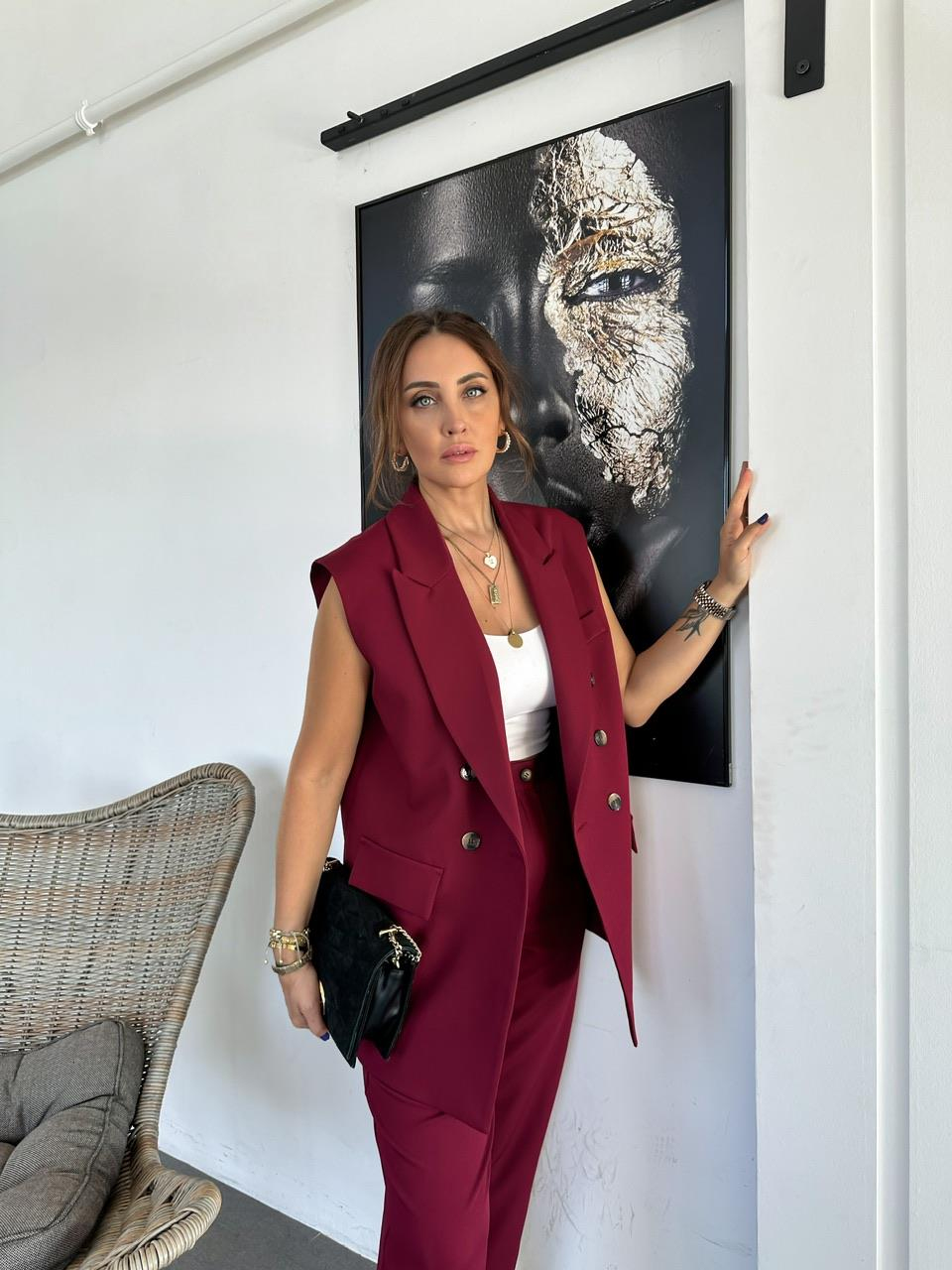 Bordo Şık Yelekli Takım