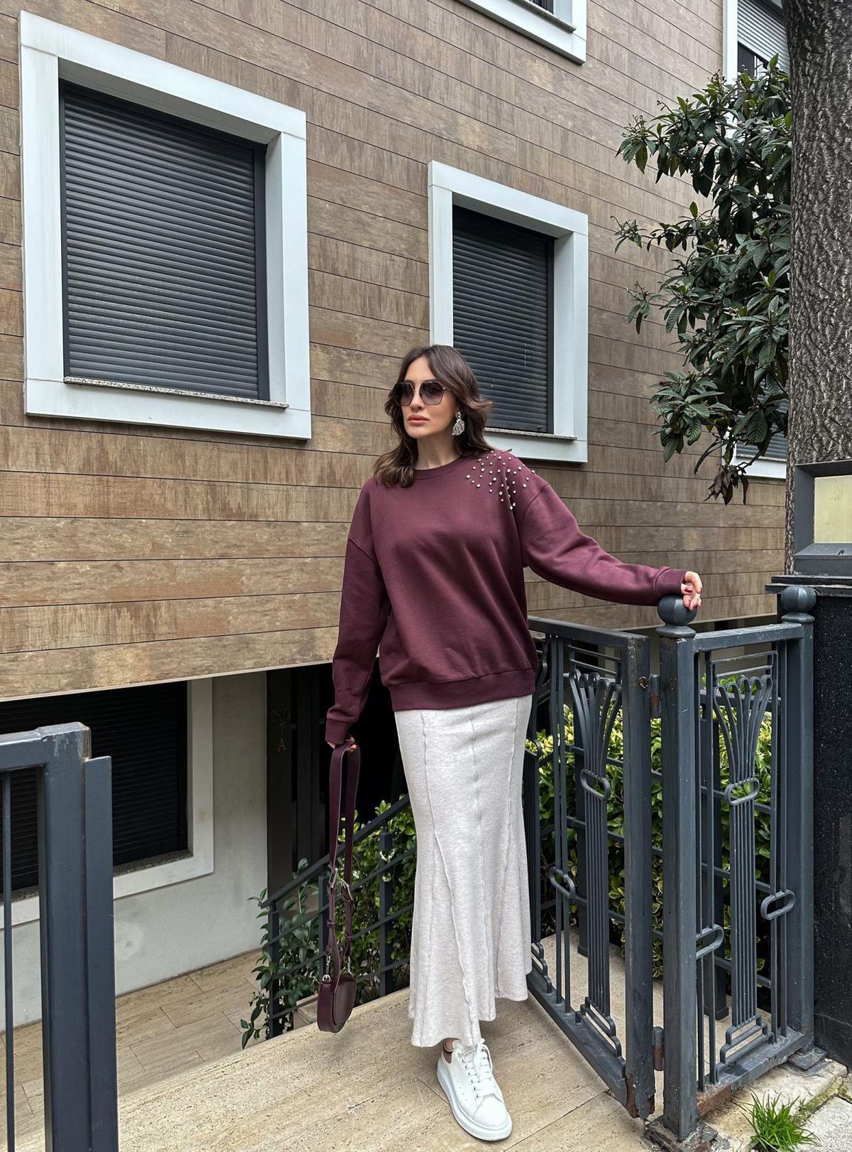 Bordo Taş İşlemeli Basic Sweatshirt