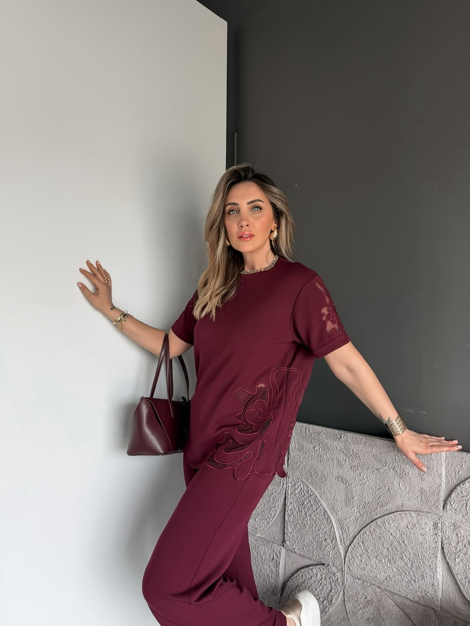 Bordo Tek Yanı Nakışlı Modal Takım