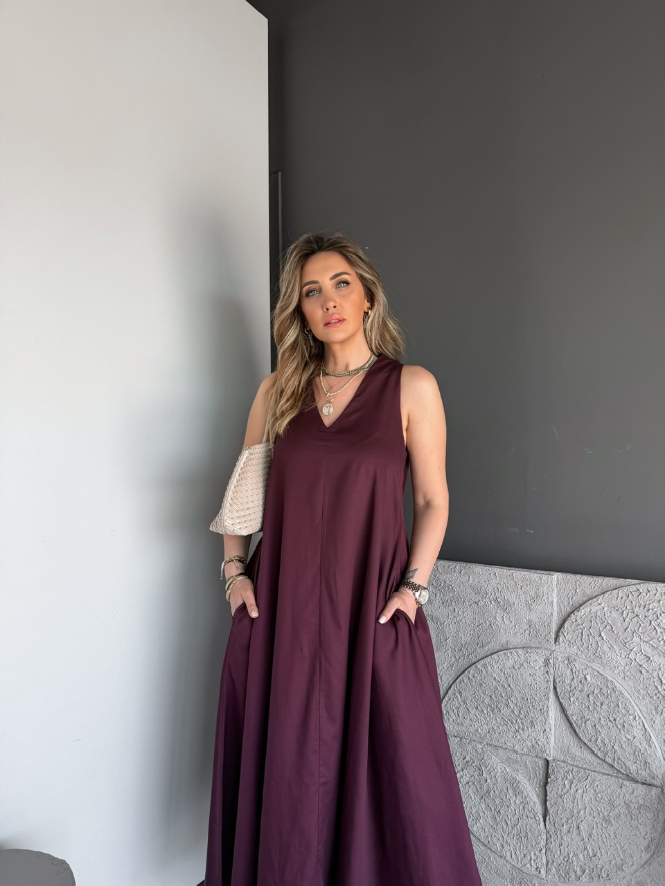 Bordo V Yaka Kloş Kesim Cepli Elbise