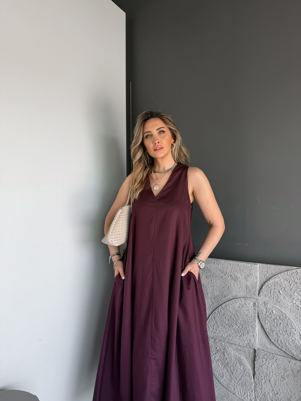 Bordo V Yaka Kloş Kesim Cepli Elbise