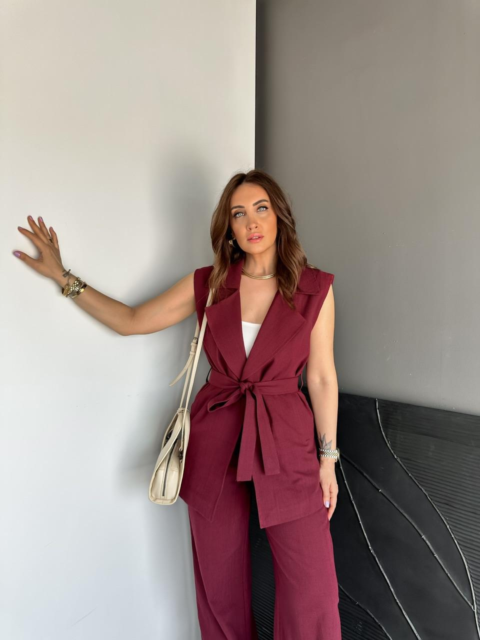 Bordo Yeleği Kuşaklı Keten Takım