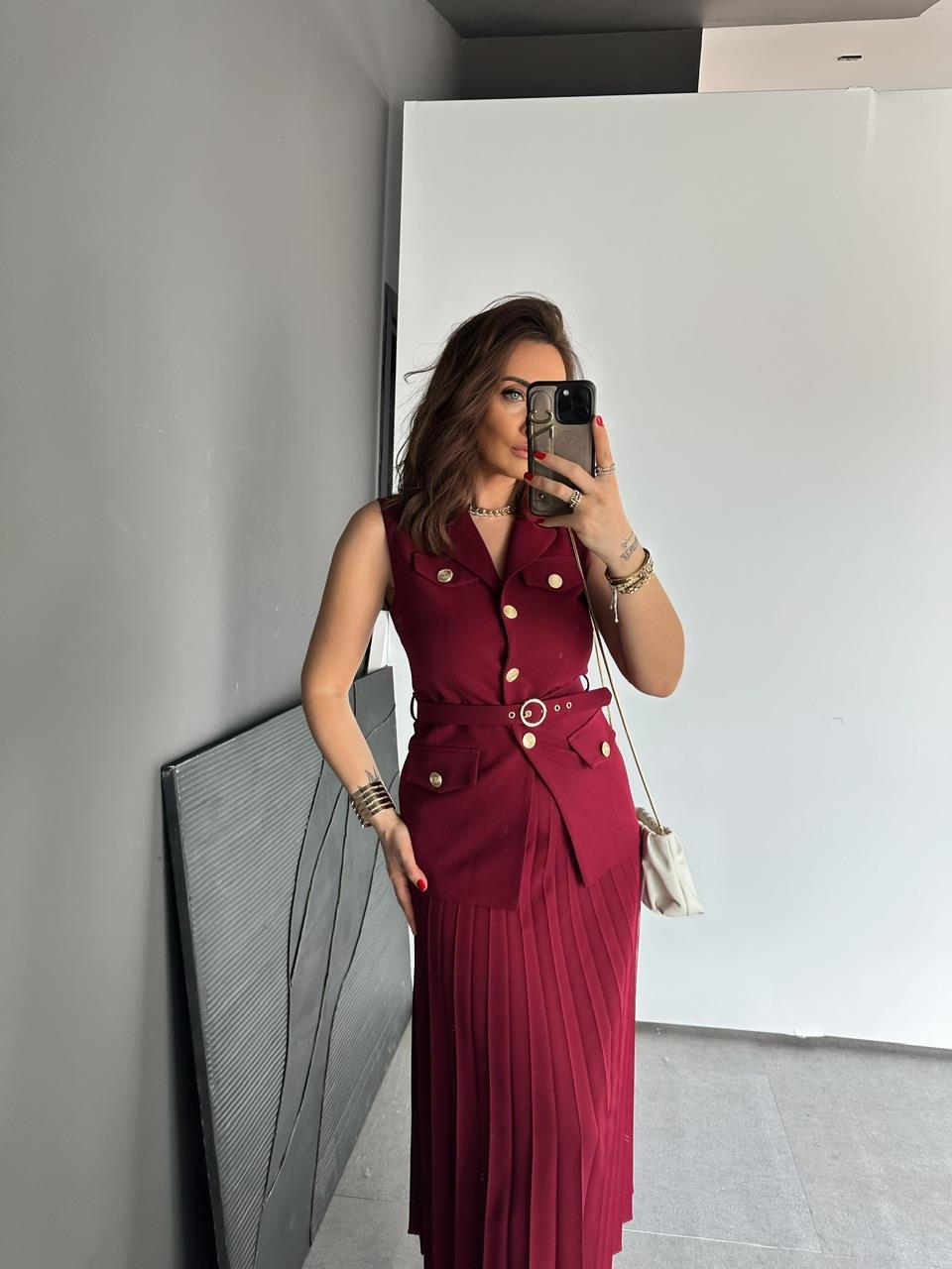 Bordo Yelekli Pilili Etekli Takım