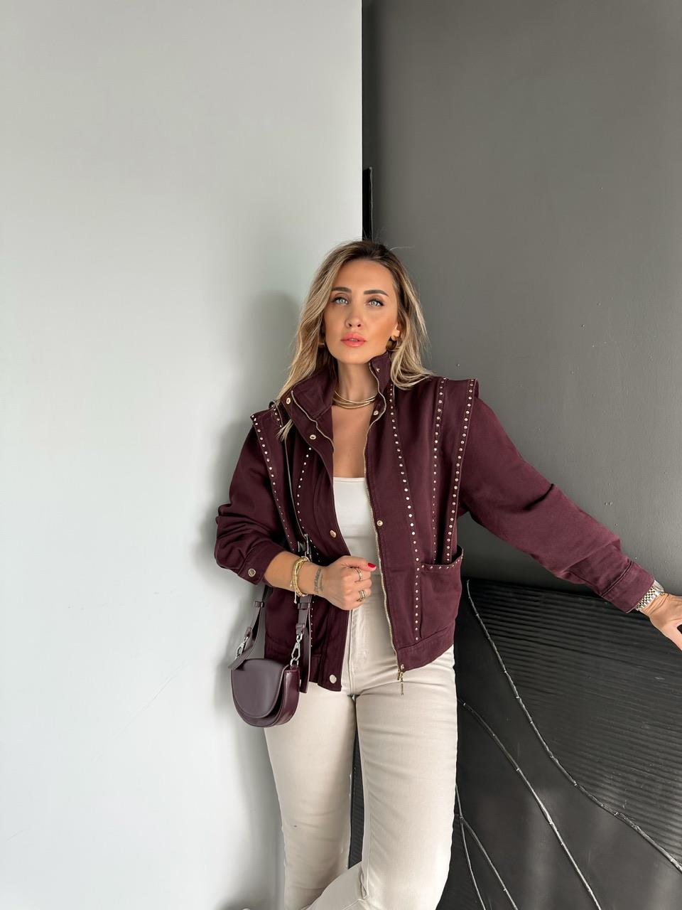 Bordo Zımbalı Omuz Detaylı Tasarım Ceket