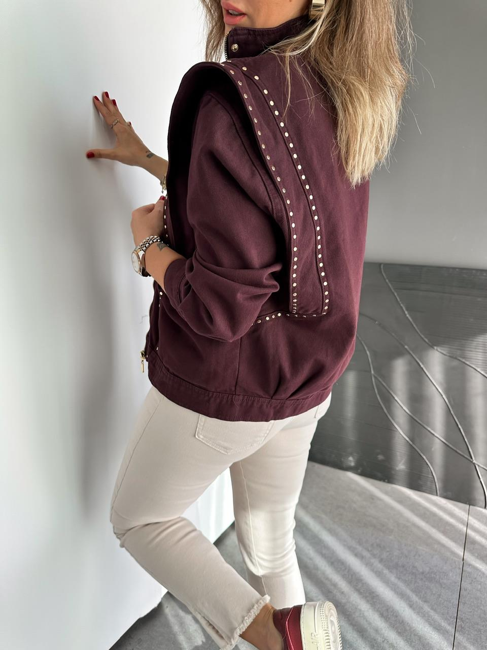 Bordo Zımbalı Omuz Detaylı Tasarım Ceket