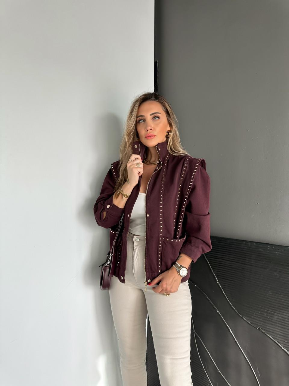 Bordo Zımbalı Omuz Detaylı Tasarım Ceket