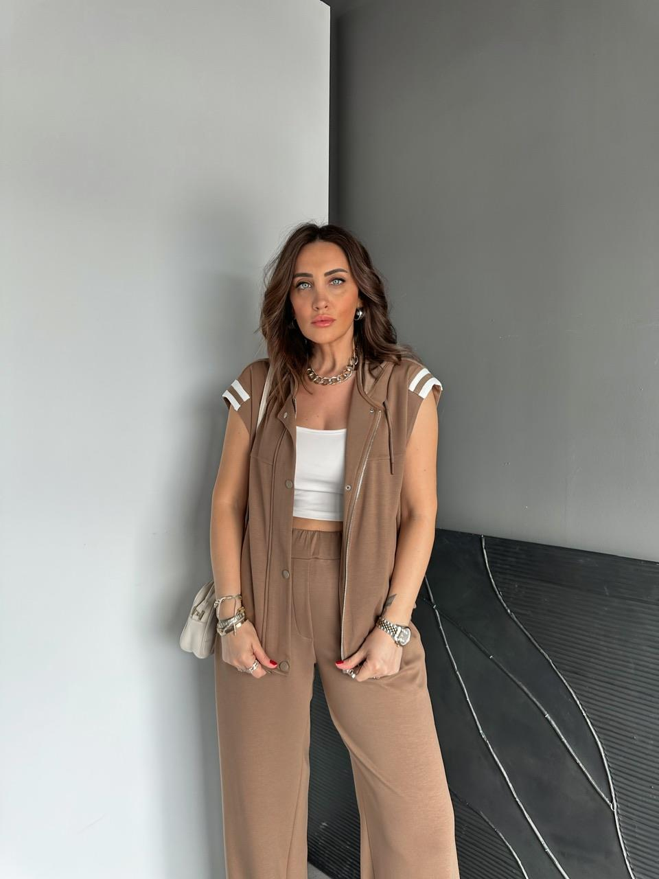 Camel Kapşonlu Şerit Detaylı Takım