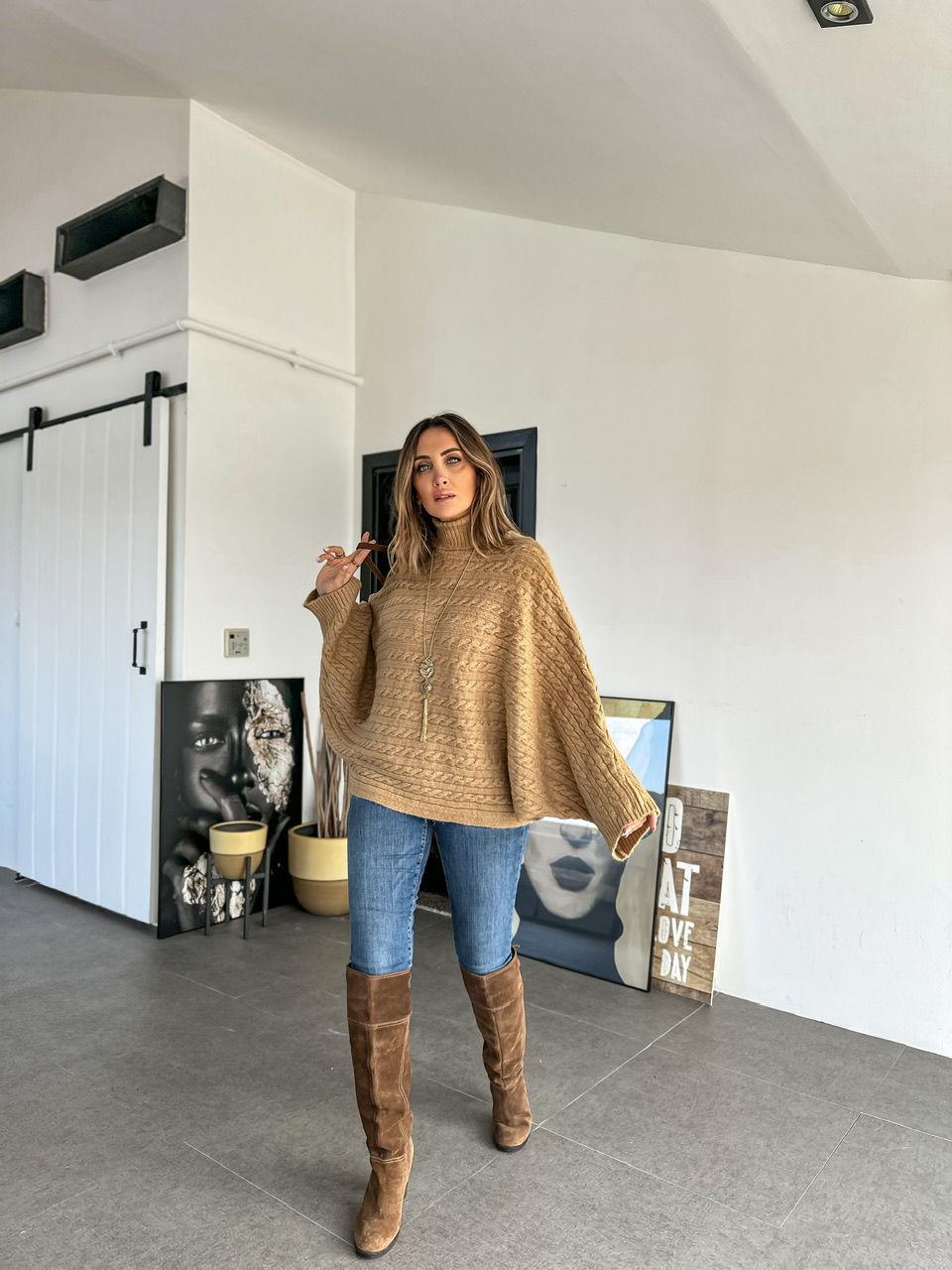 Camel Saç Örgülü Yarasa Kol Kazak