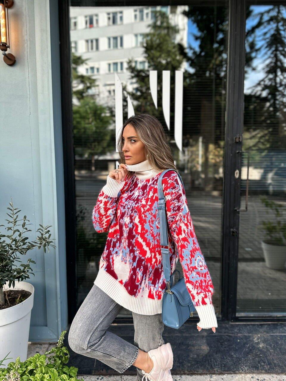 Ekru Batik Desenli Balıkçıl Kazak