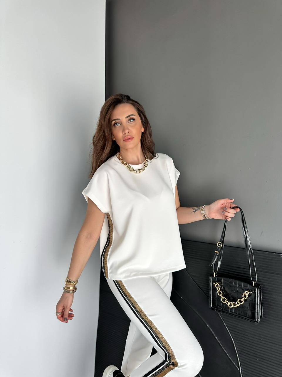 Ekru Gold Şeritli Premium Modal Takım