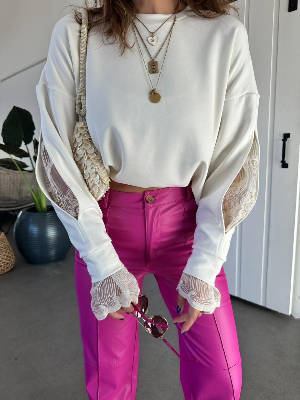 Ekru Kolları Dantelli Sweatshirt
