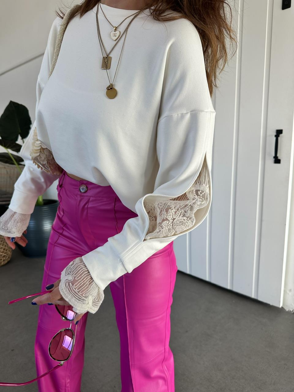 Ekru Kolları Dantelli Sweatshirt