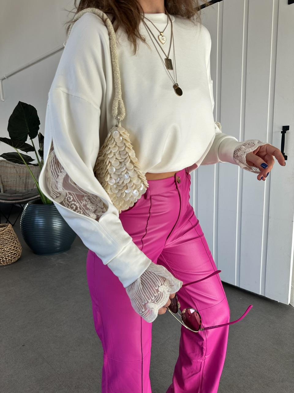 Ekru Kolları Dantelli Sweatshirt