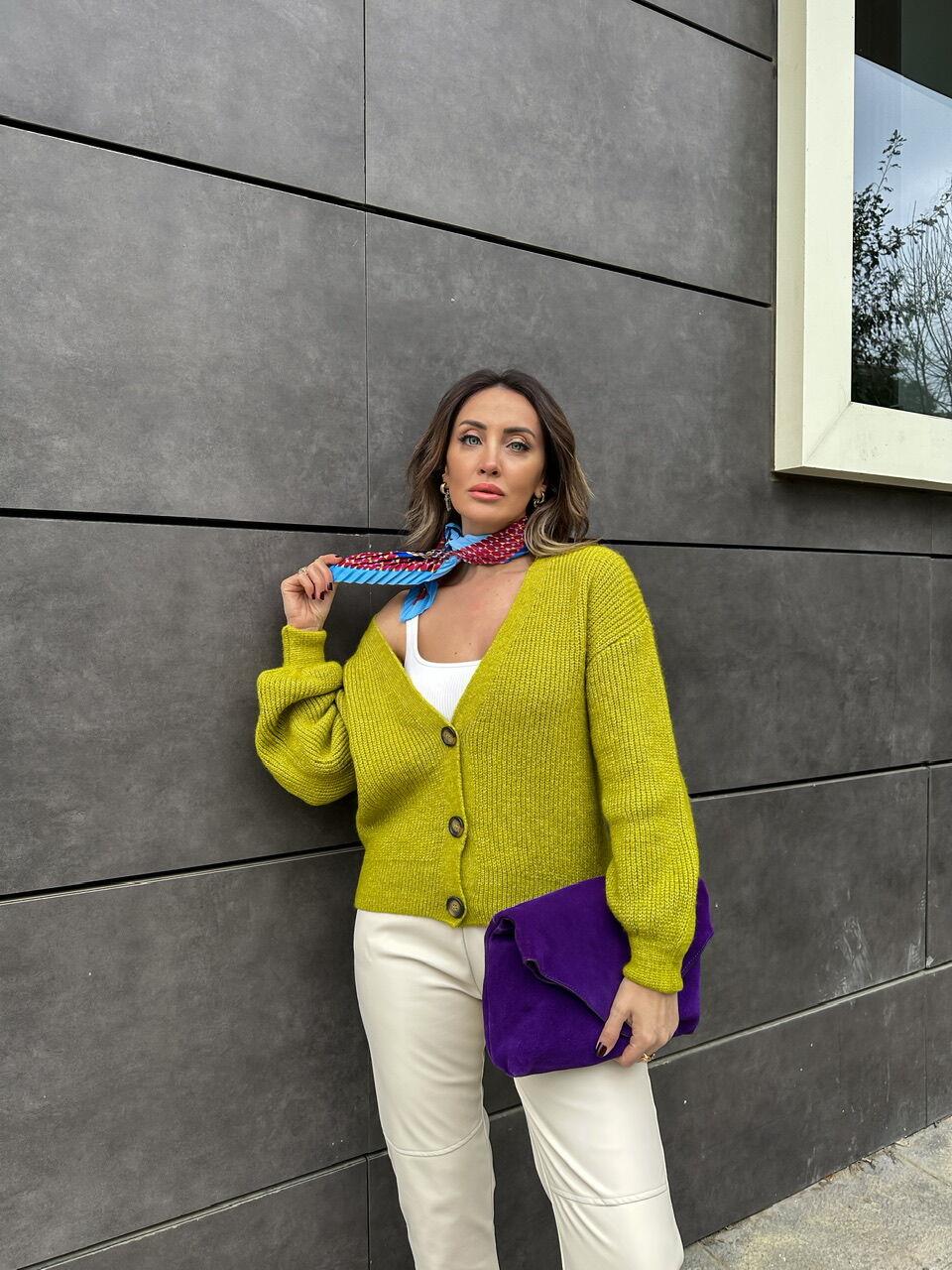 Fıstık Yeşili Basic Hırka