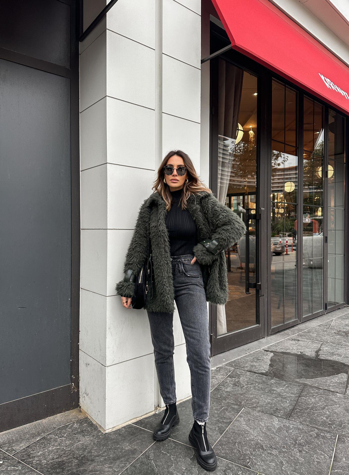 Füme Bel Detaylı Dar Paça Jean