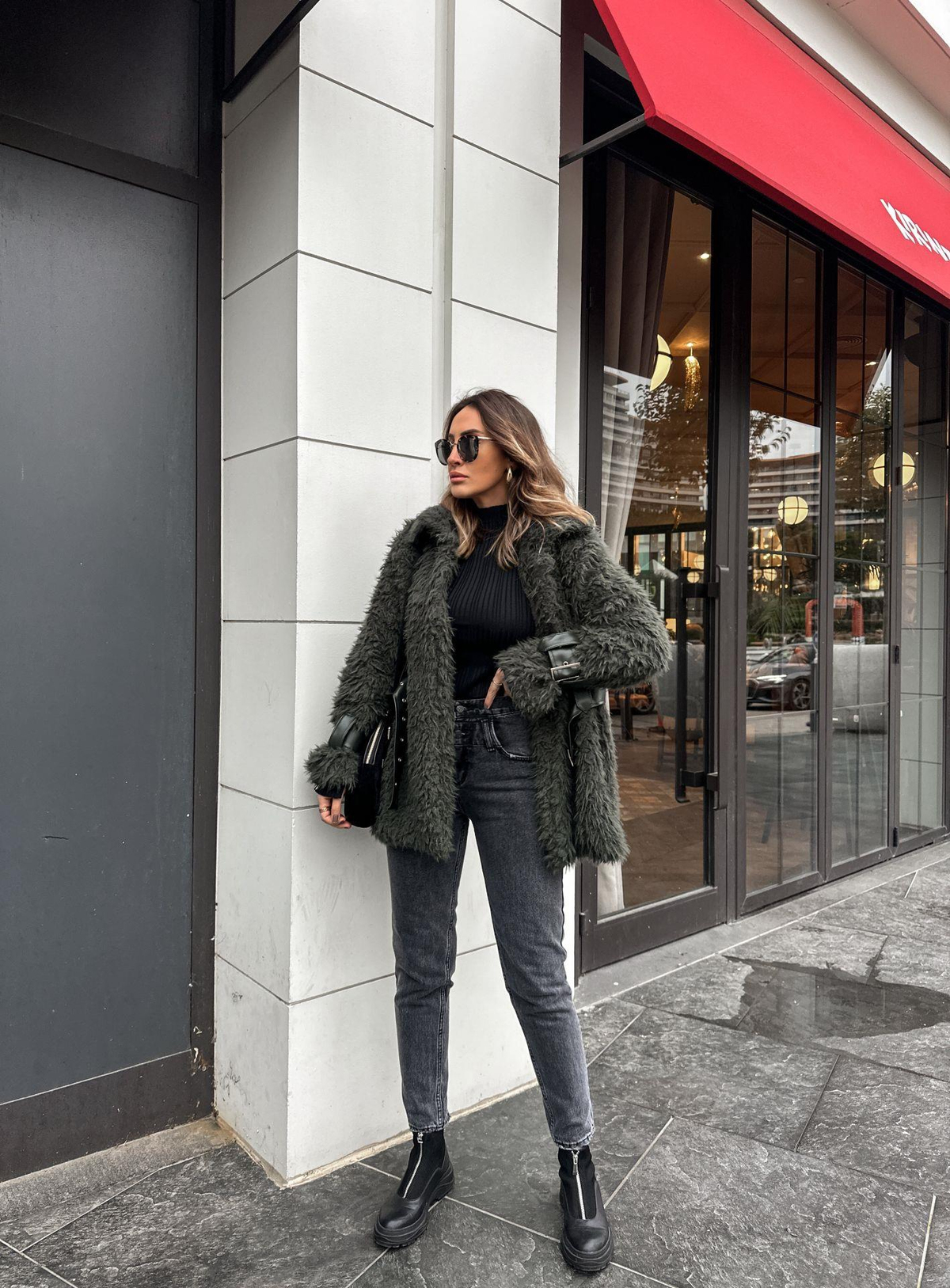 Füme Bel Detaylı Dar Paça Jean