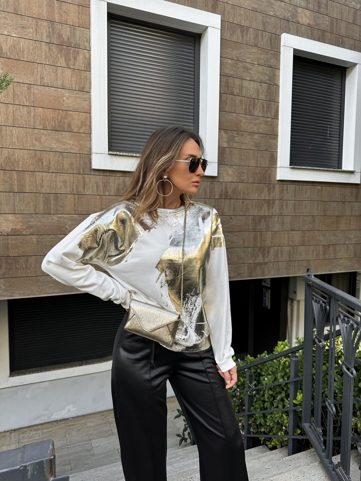 Gold Varak Baskılı Sweatshirt