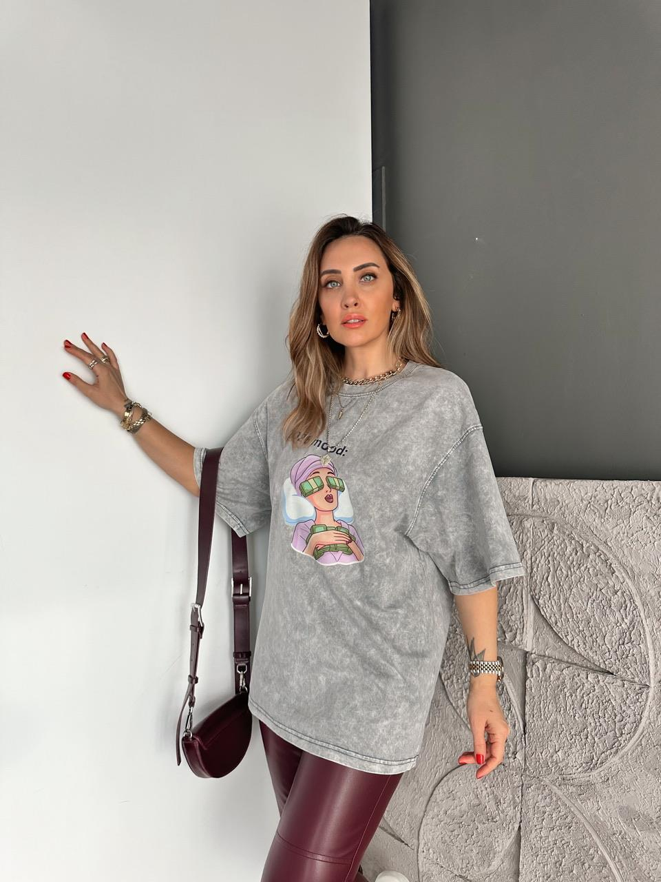 Gri 2026 Mood Yıkamalı Tshirt