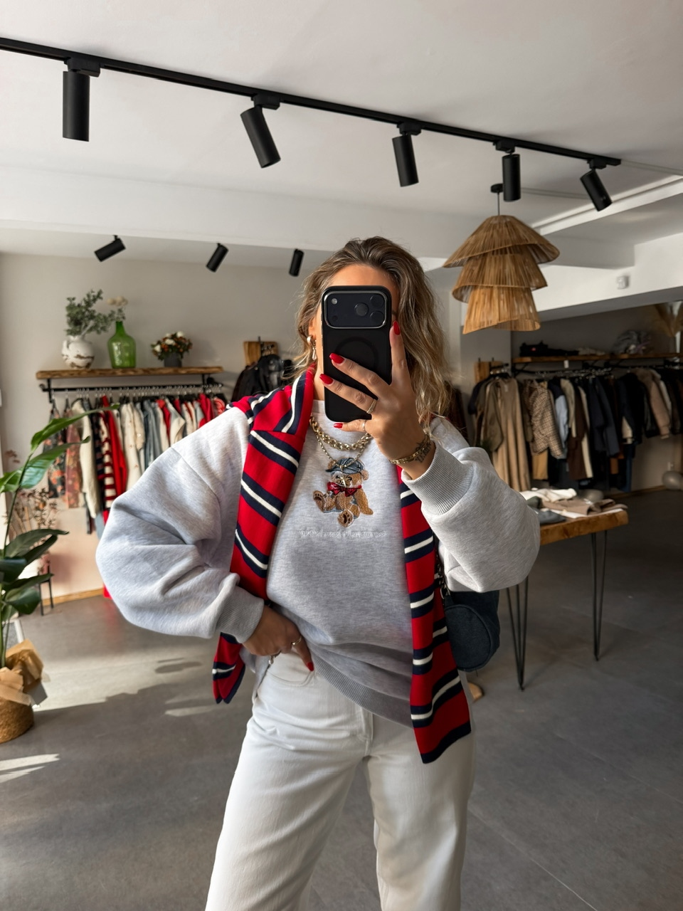 Gri Ayıcık Figürlü Orijinal Sweatshirt