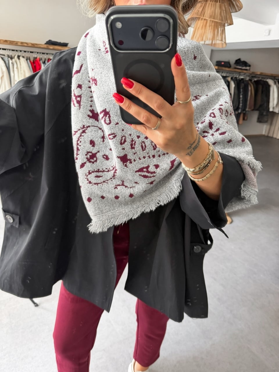 Gri Bordo Şal Desenli Atkı