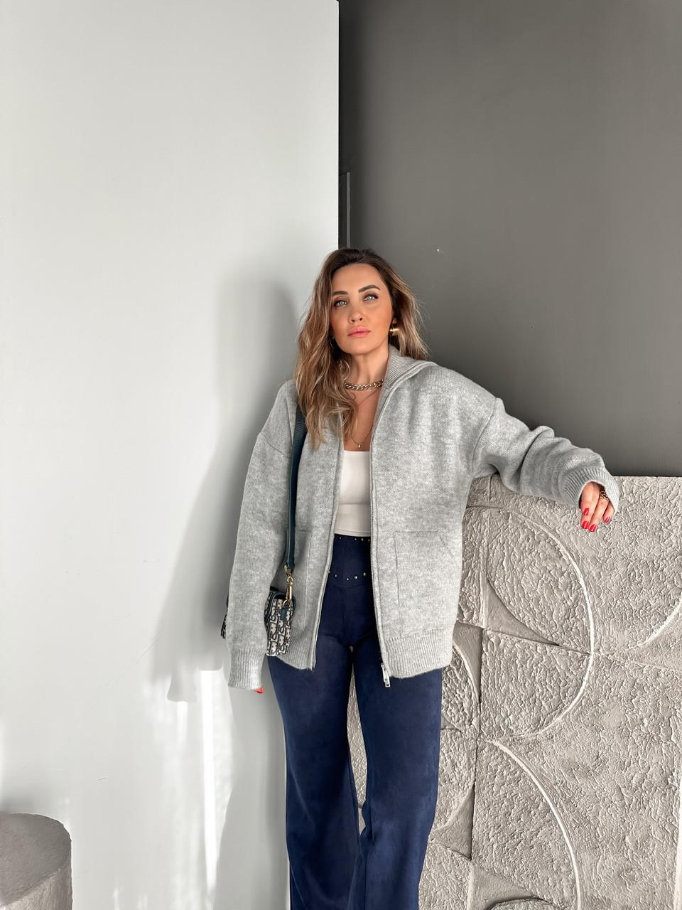 Gri Cepli Çift Fermuarlı Hırka
