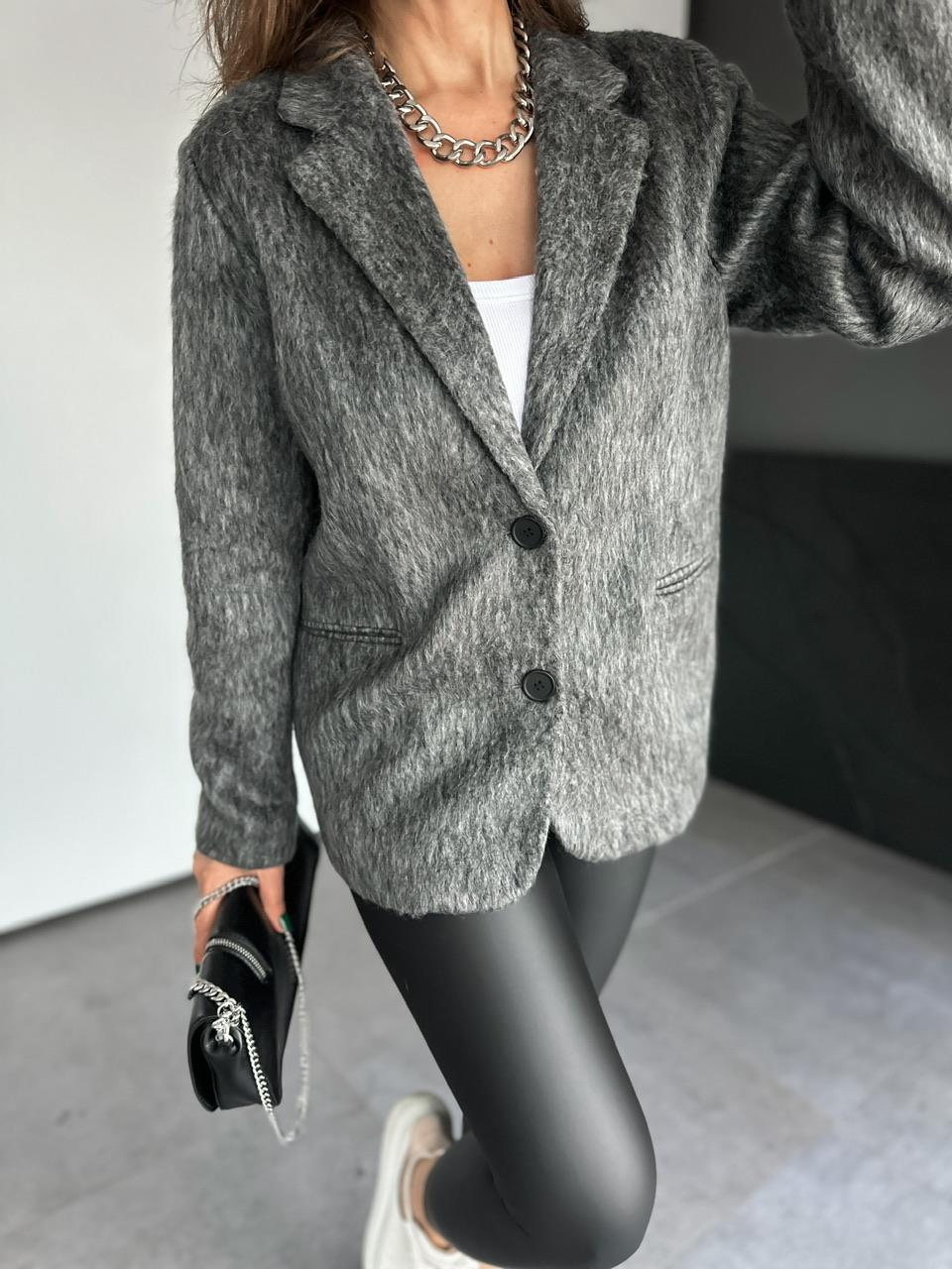 Gri Cepli Dokulu Blazer Ceket