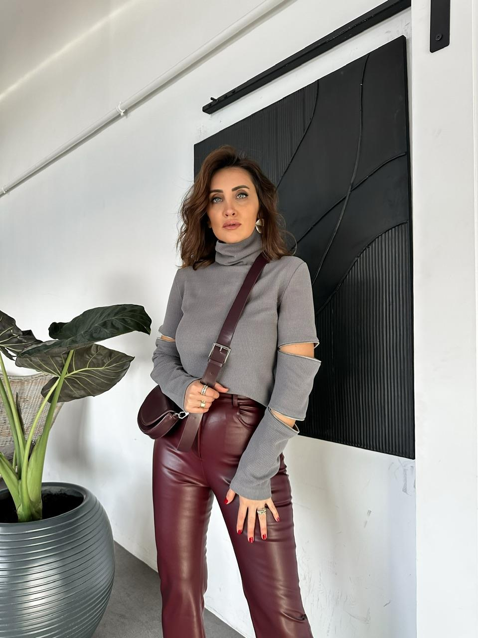 Gri Kolları Fermuarlı Kaşkorse Sweatshirt