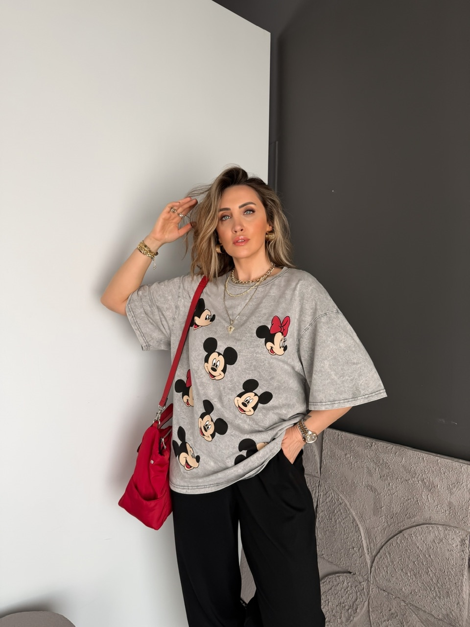Gri Mickey Ve Minnie Baskılı Tshirt