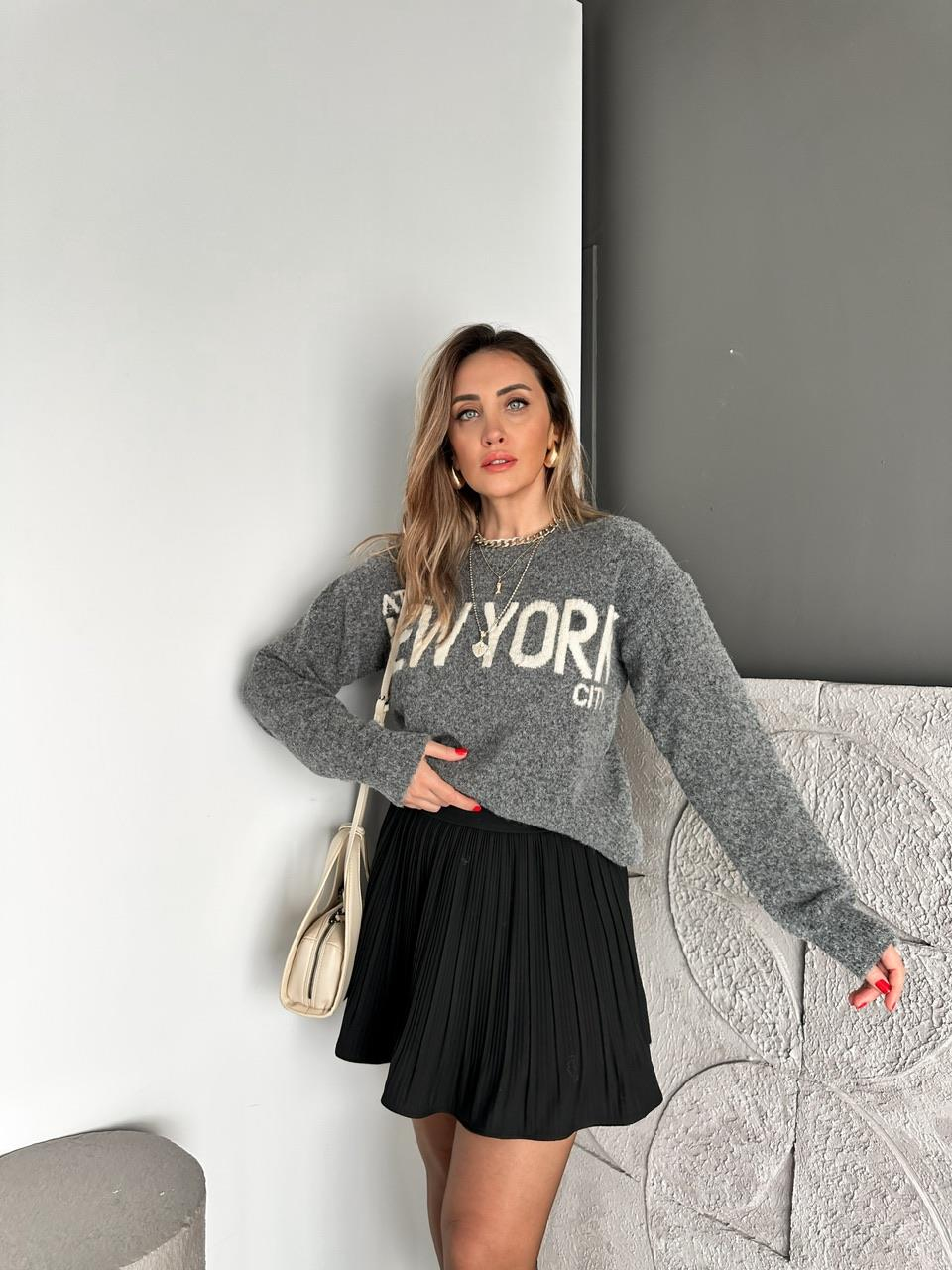 Gri New York Yazılı Kazak