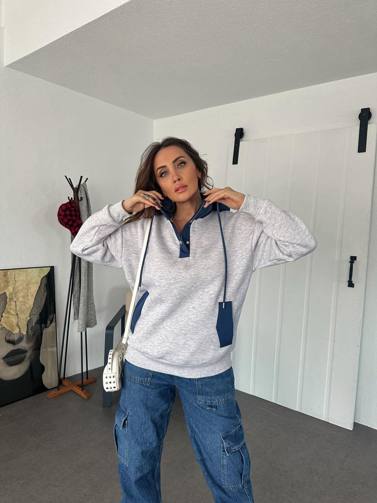 Gri Paraşüt Detaylı Kapşonlu Sweatshirt