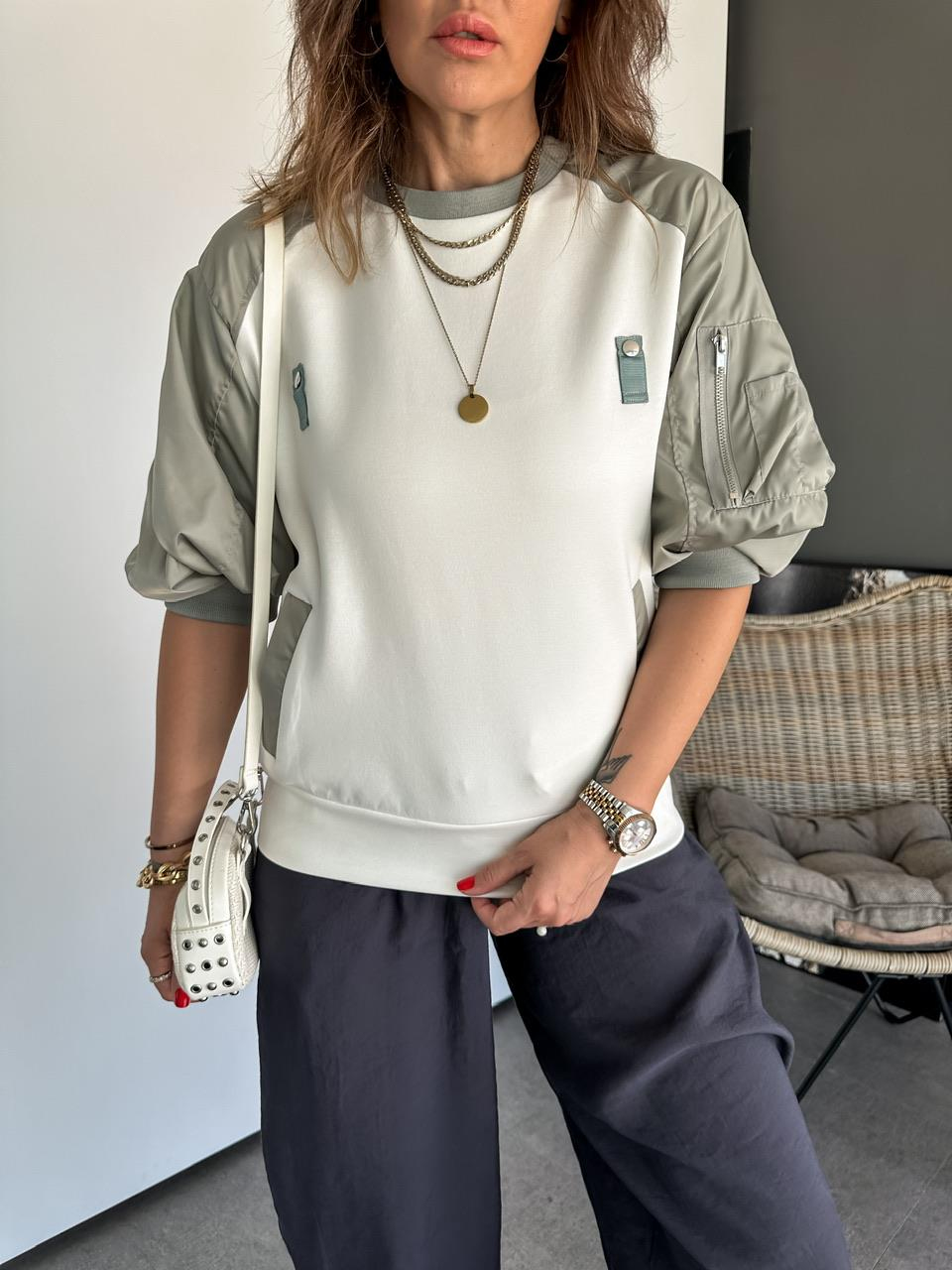 Gri Paraşüt Kollu Parçalı Tasarım Sweatshirt