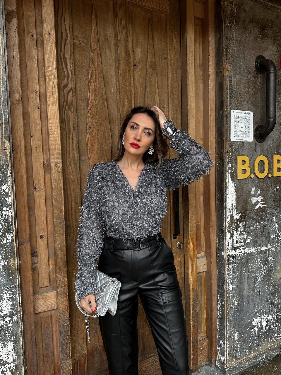 Gri Saçaklı Simli Bodysuit