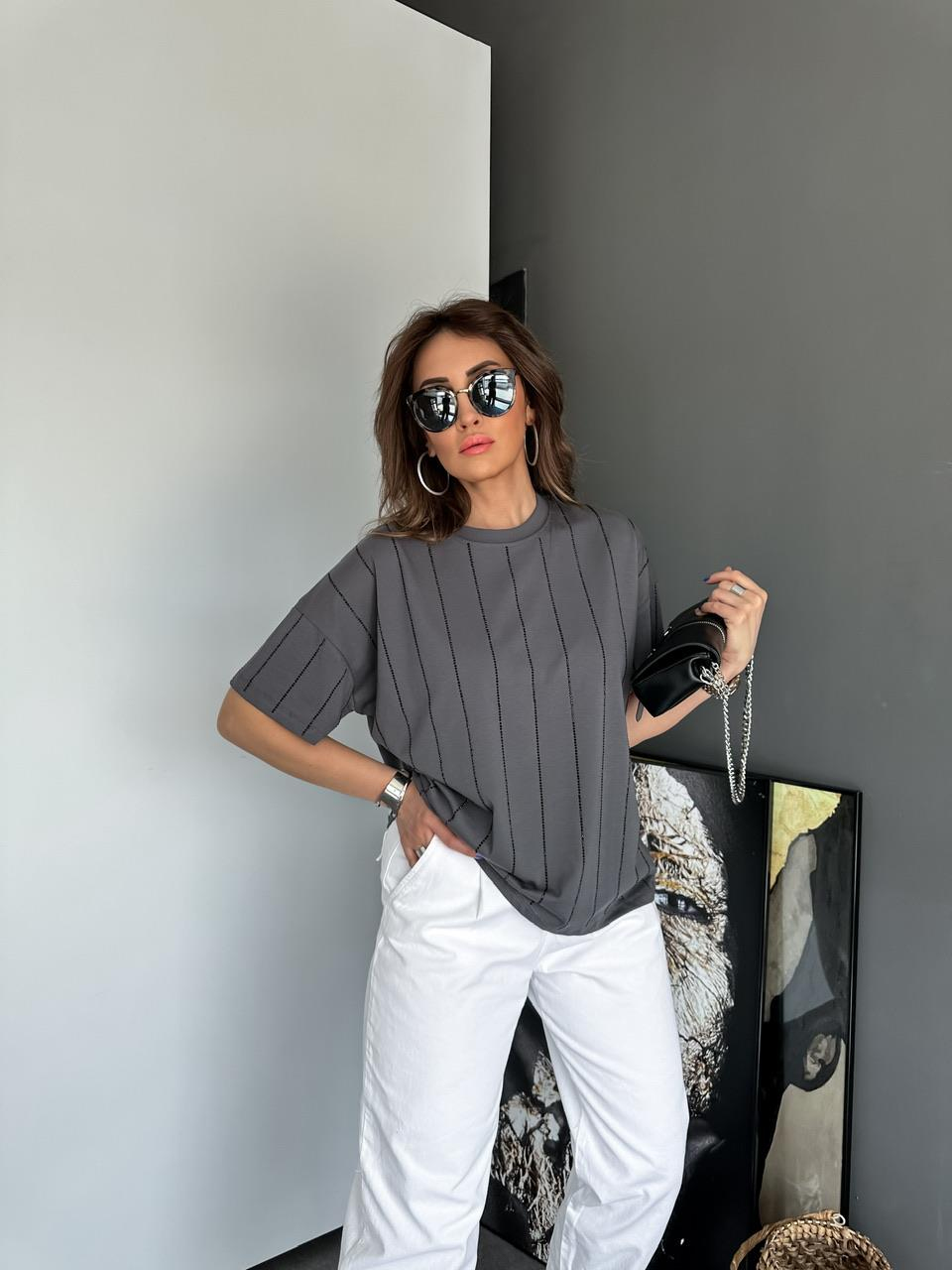 Gri Siyah Taşlı Tshirt