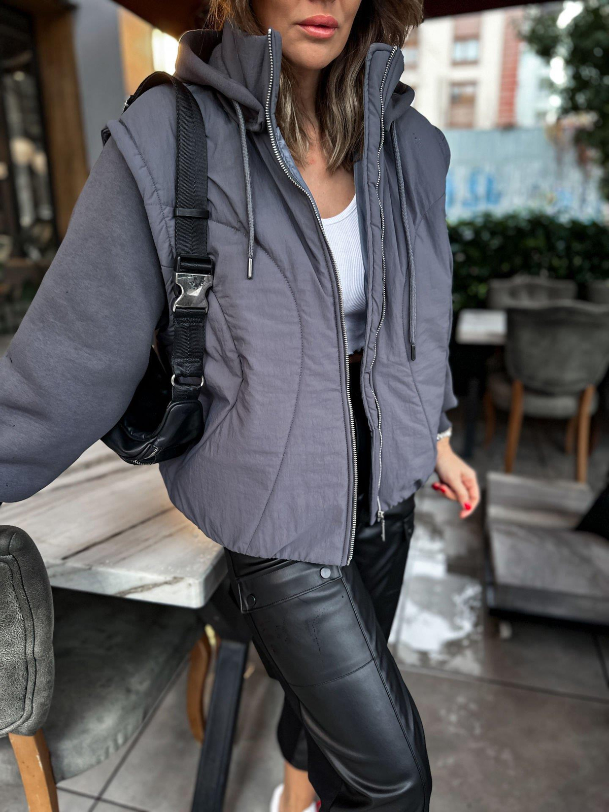 Gri Sweat Detaylı Premium Mont