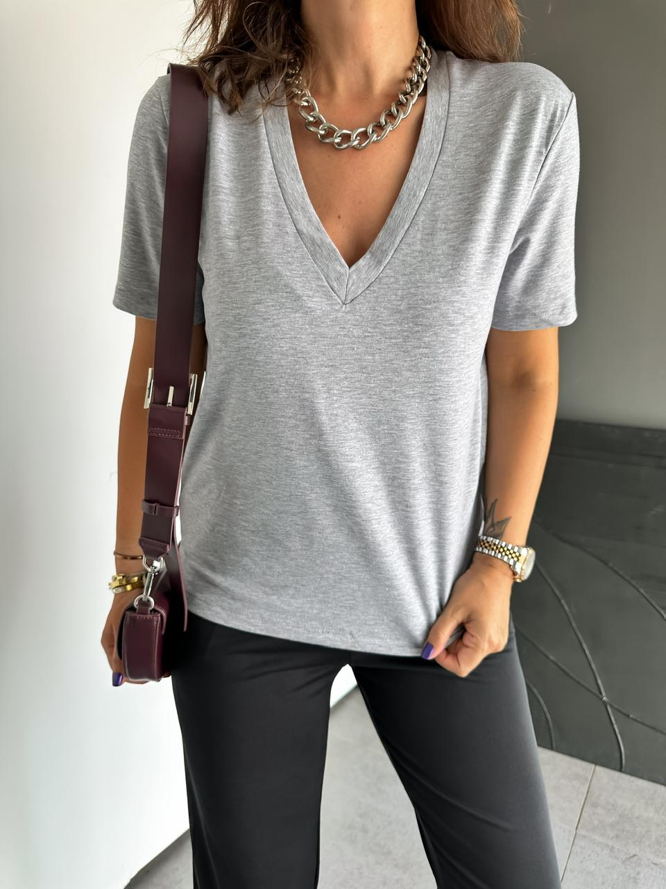 Gri V Yaka Cotton Tshirt
