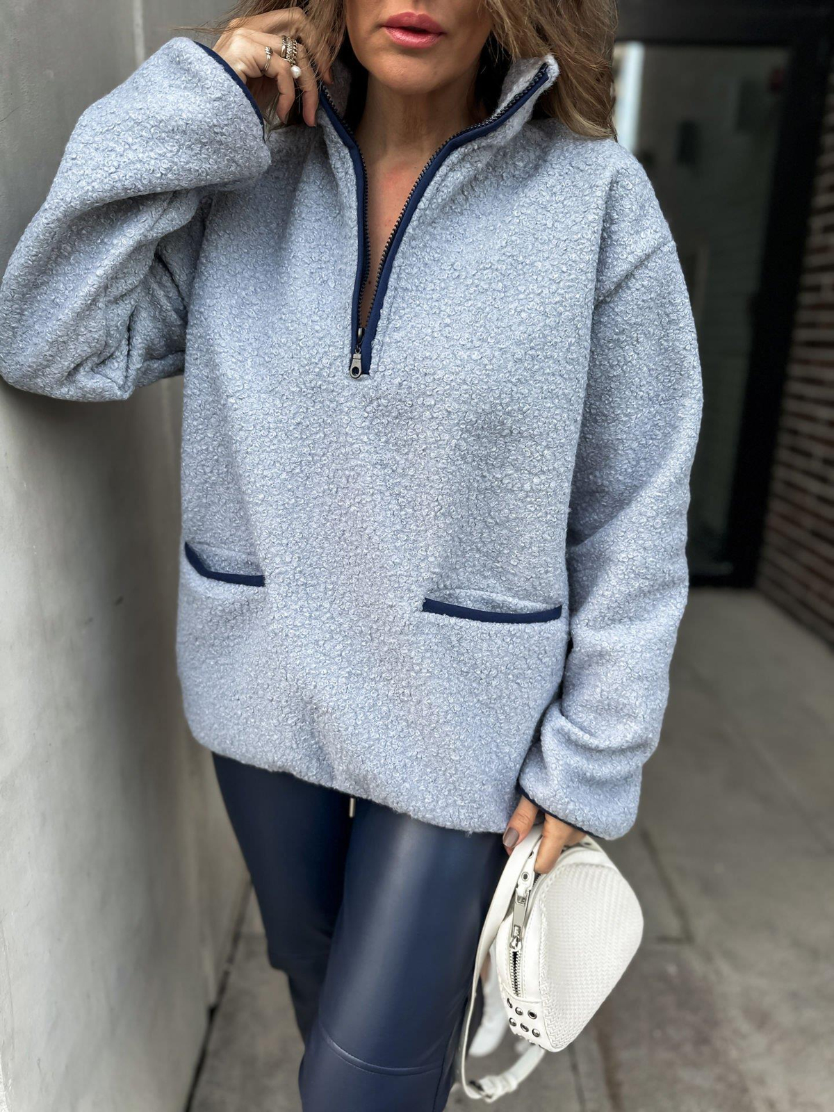 Gri Yaka Fermuarlı Buklet Sweatshirt