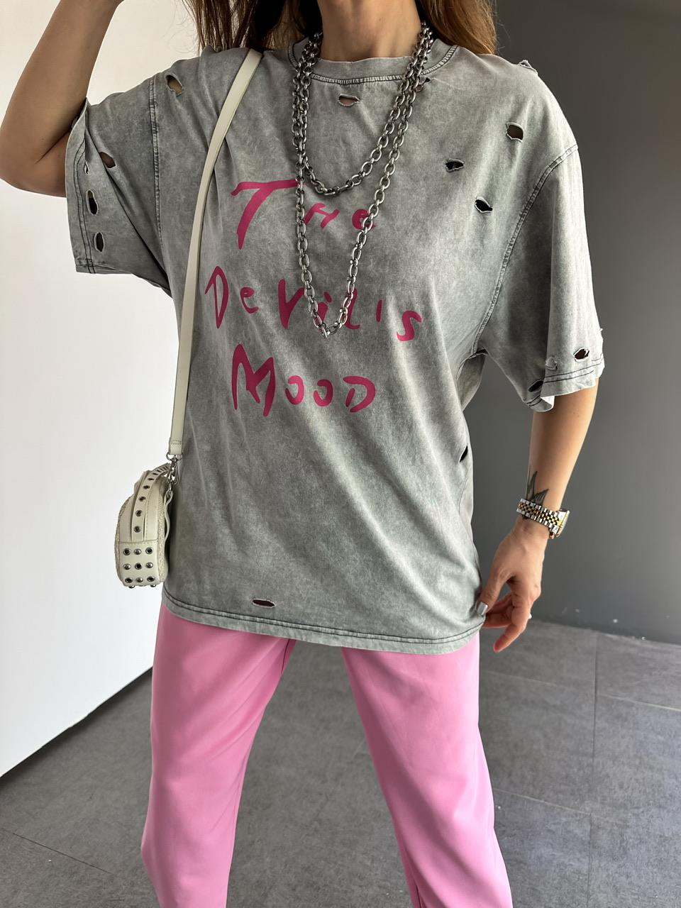 Gri Yıkamalı Devil Tshirt