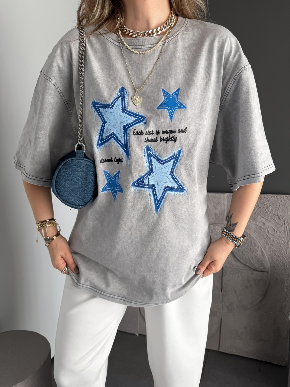 Gri Yıldız Baskılı Tshirt