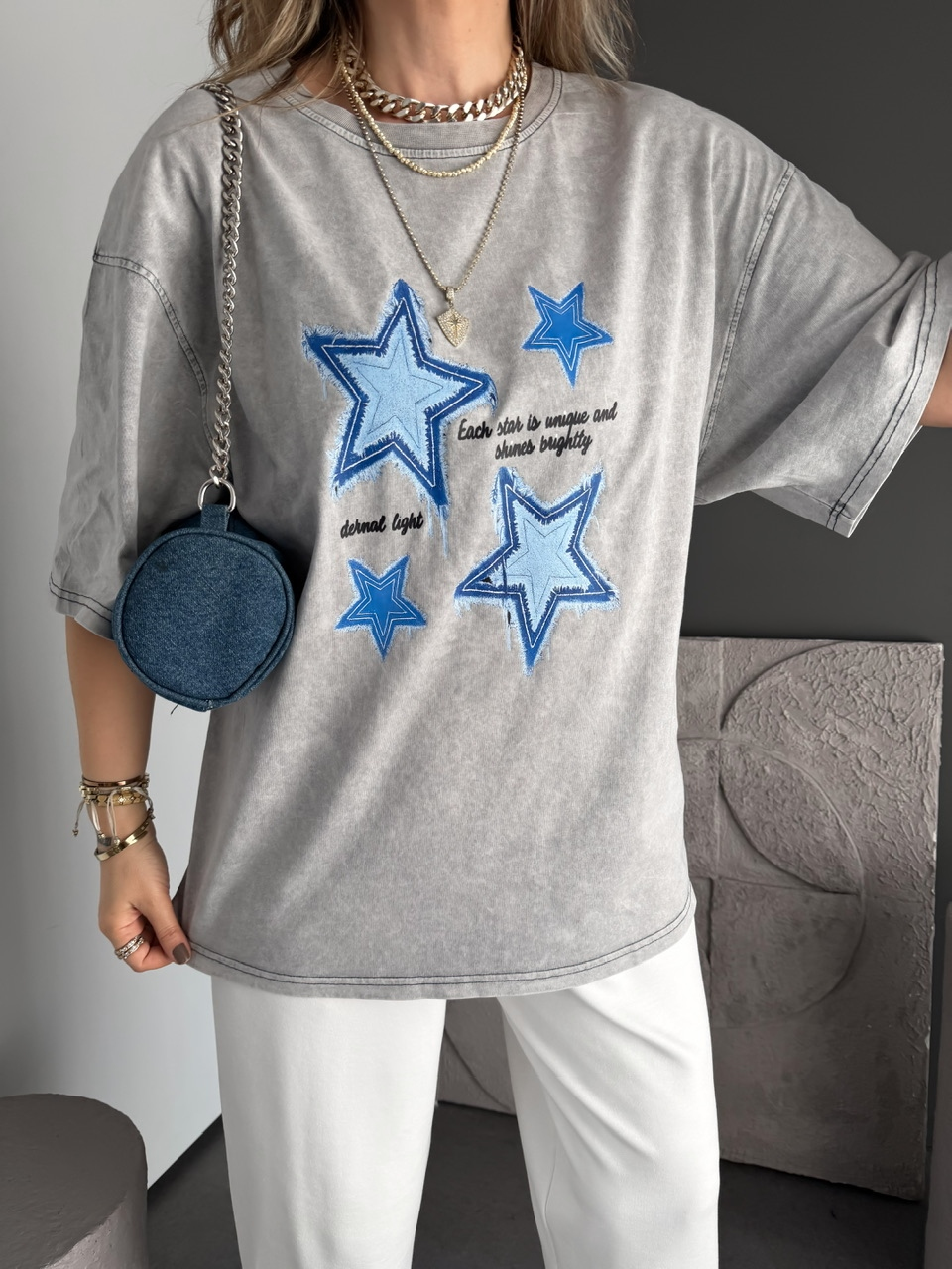 Gri Yıldız Baskılı Tshirt