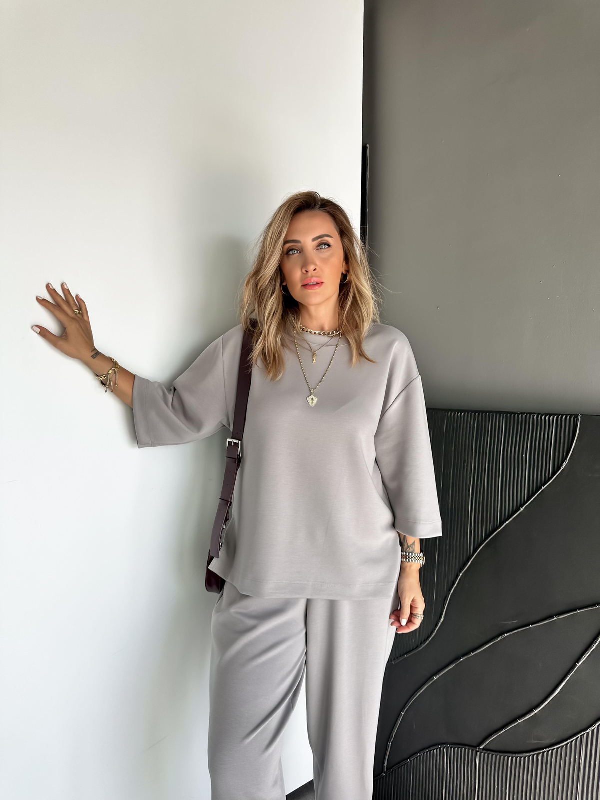 Gri Yırtmaçlı Fakir Kol Modal Takım