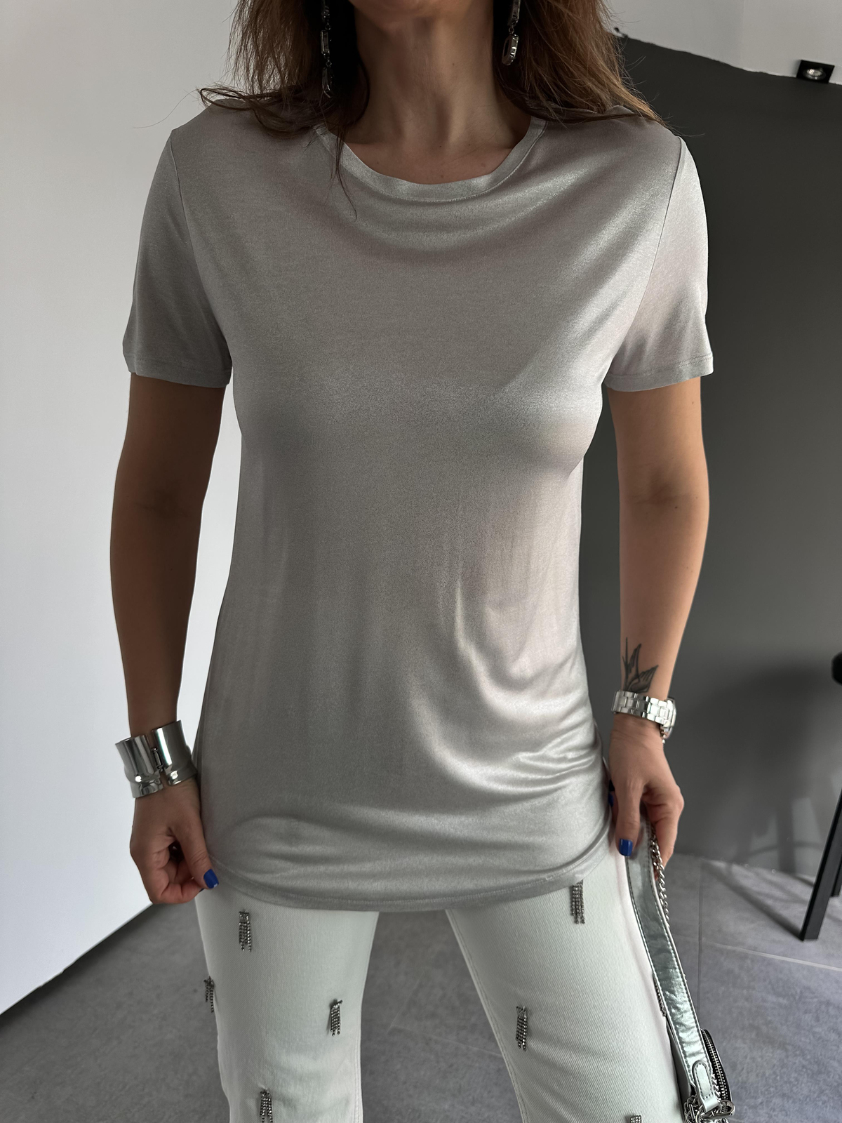 Gümüş Bisiklet Yaka Premium Tshirt
