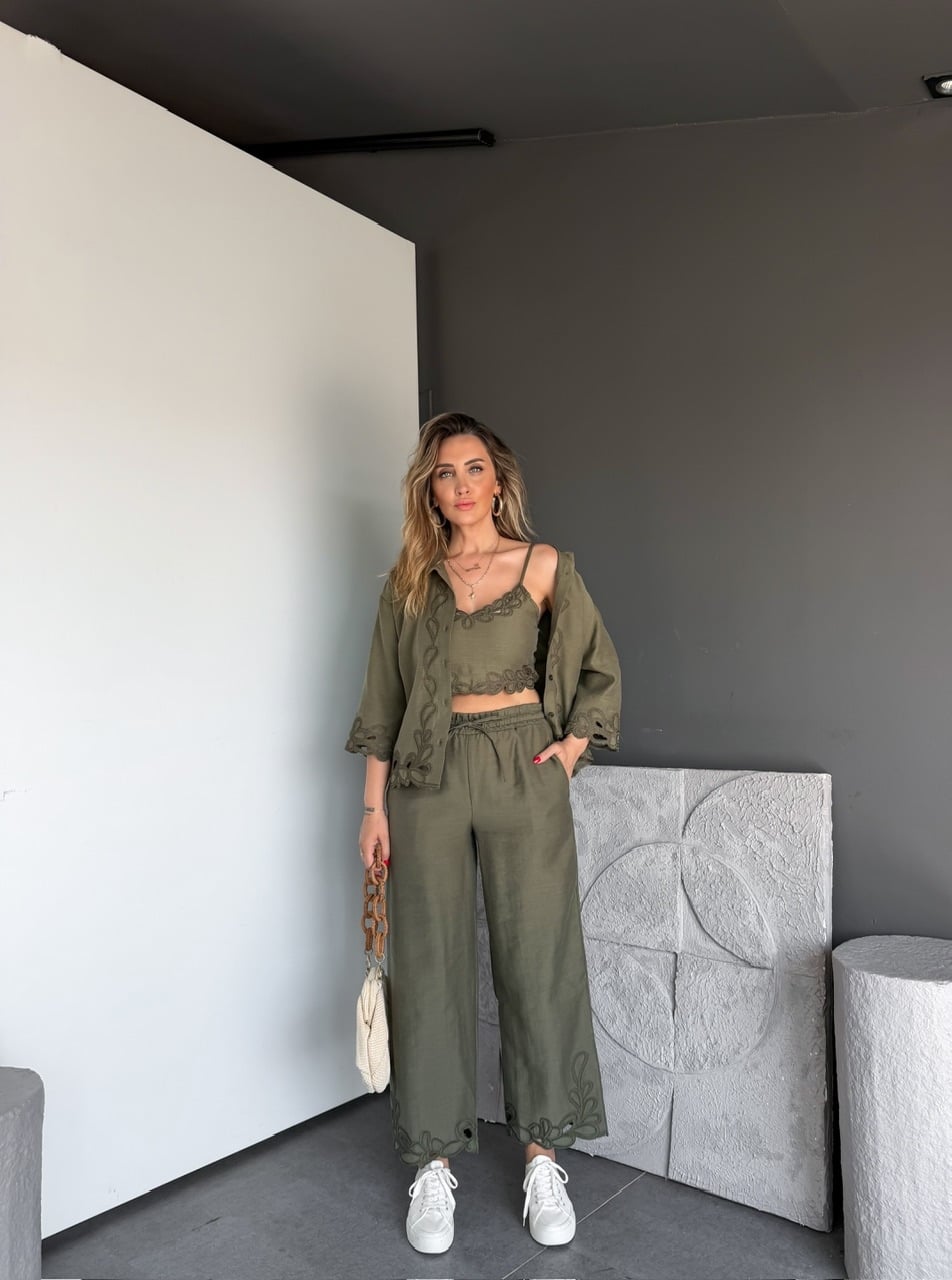 Haki 3' Lü Premium Nakışlı Keten Takım